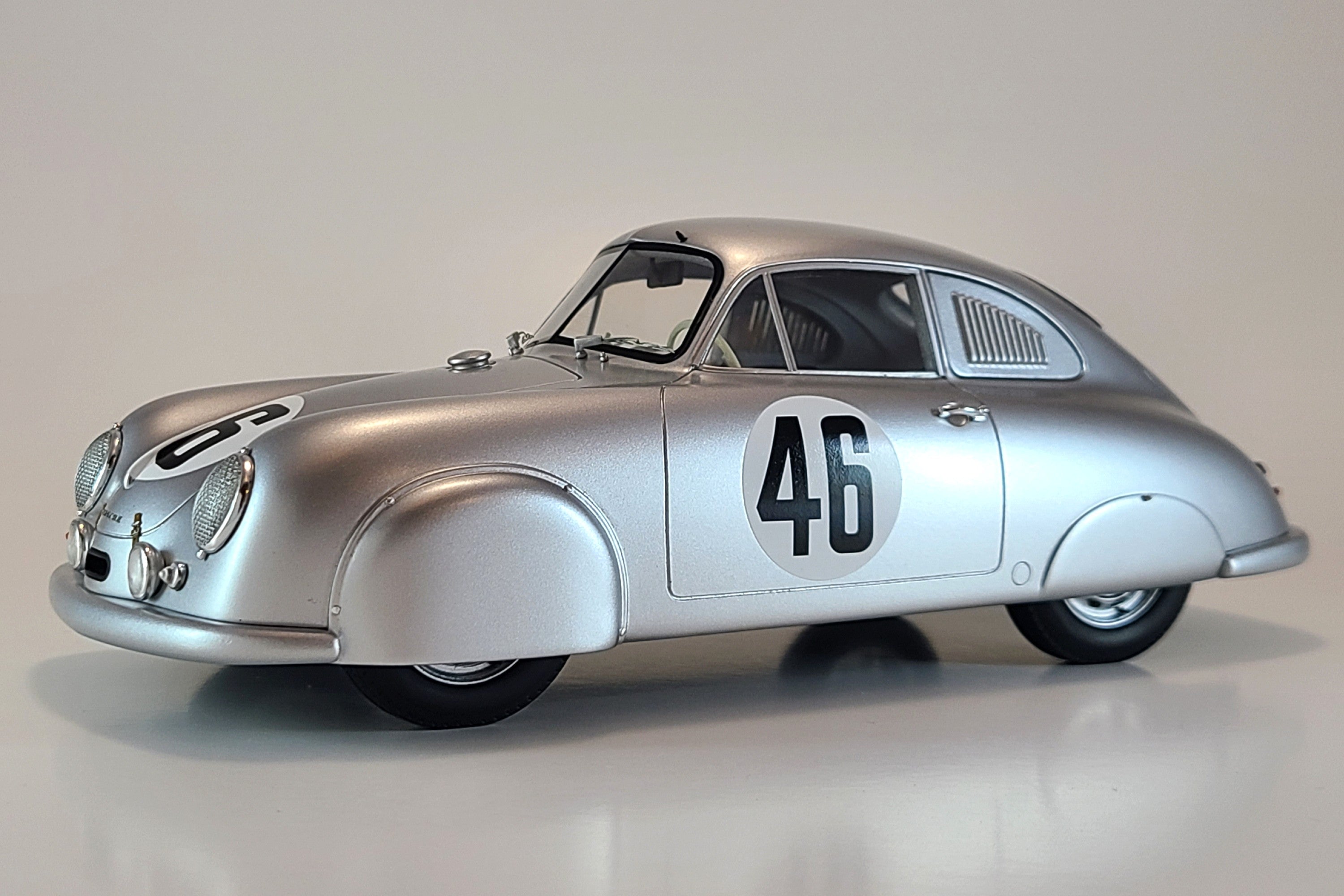 Porsche 356SL (1951 Le Mans Class Winner) | 1:18 Scale Model Car by Spark | Front Quarter