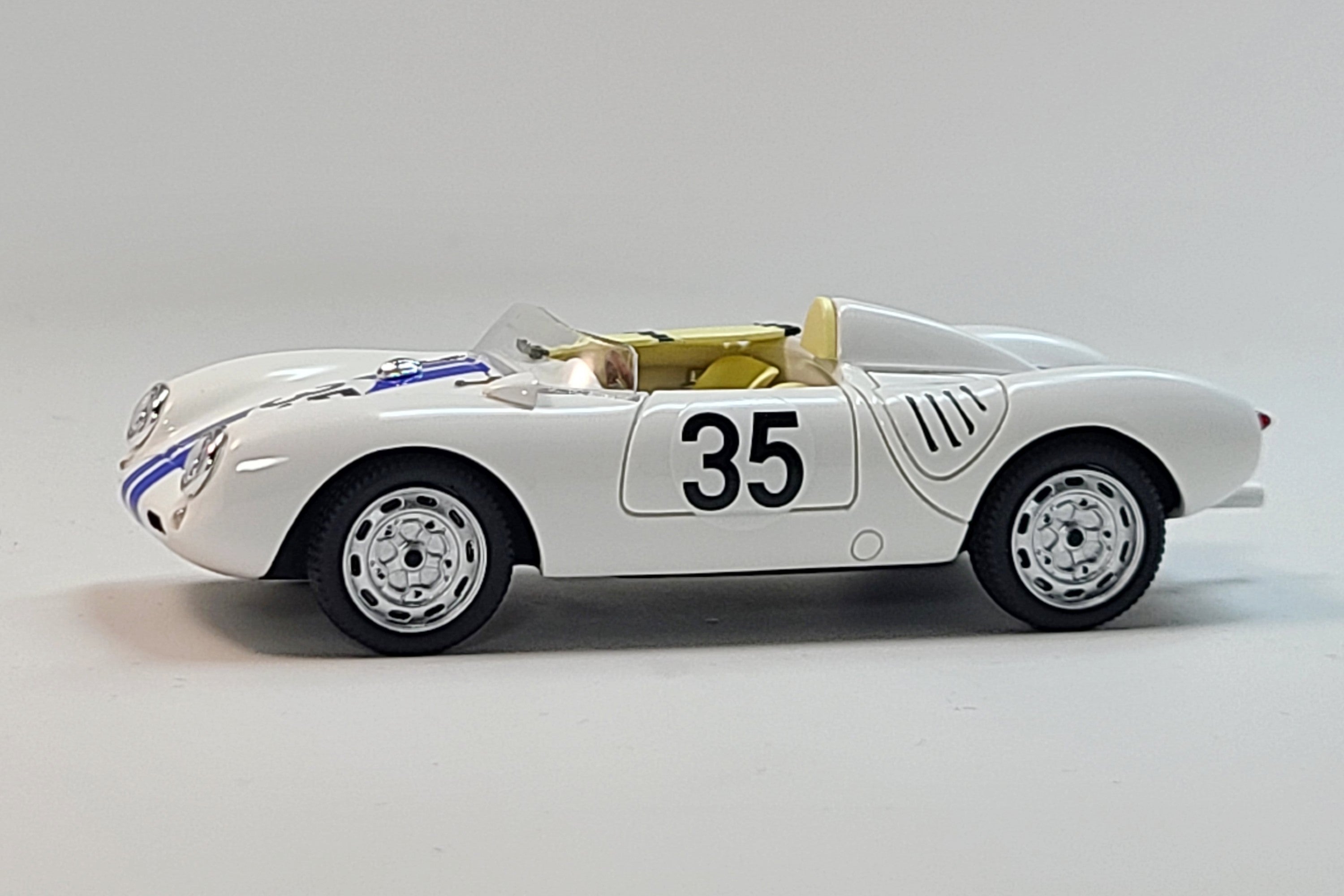 Porsche 550A RS Spyder (Le Mans 1957)| 1:43 Scale Model Car by Tecnomodel | Front Quarter