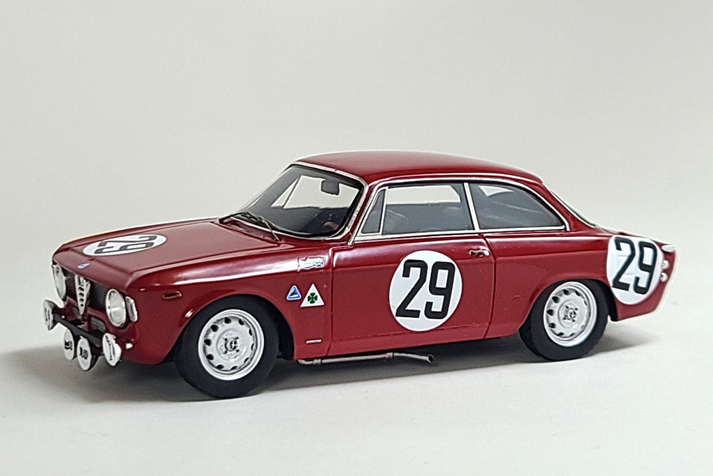 Alfa Romeo 1600 GTA (1966 Spa 24 Hours) - 1:43 Scale Model Car by Spark