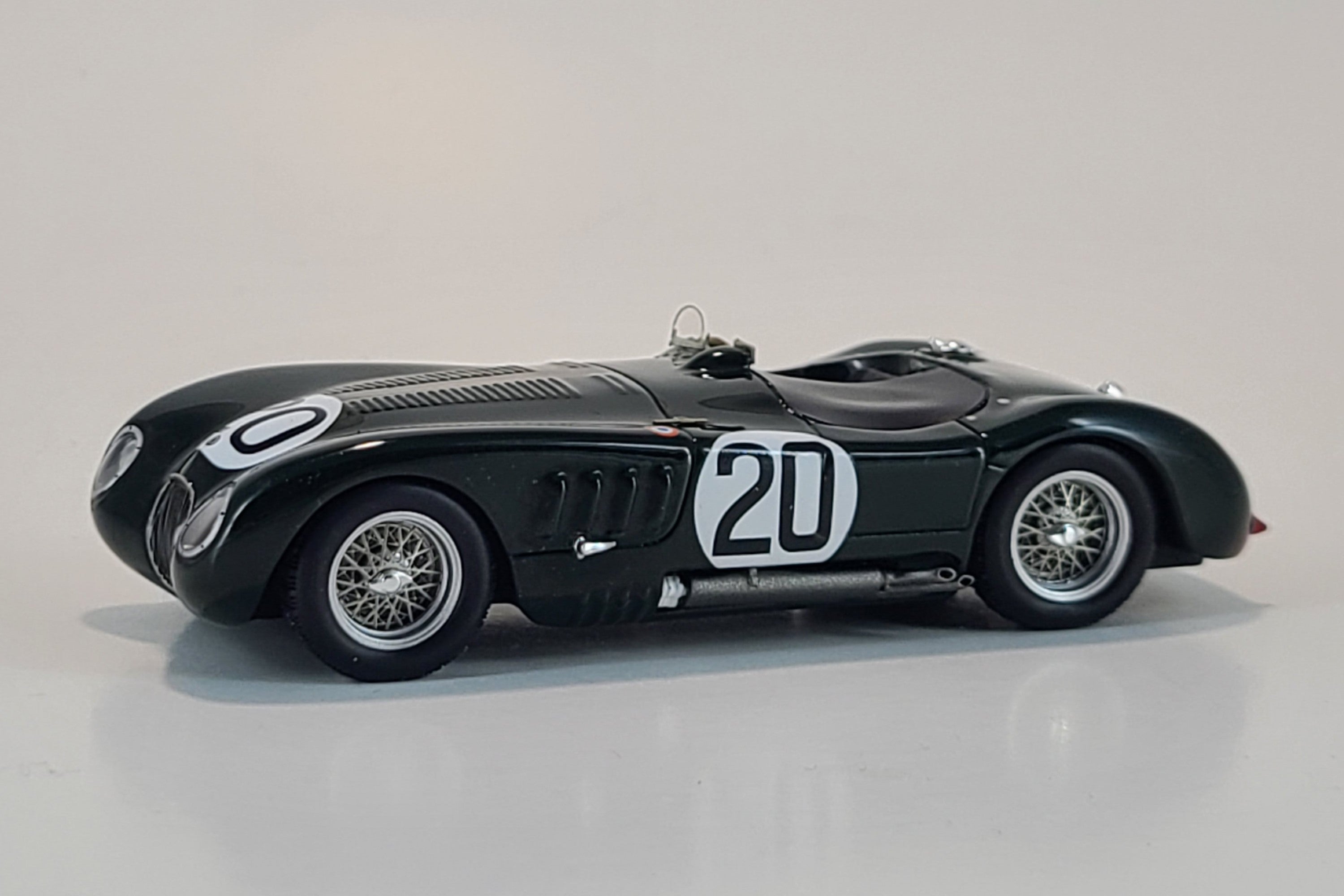 Jaguar XK-120C (1951 Le Mans Winner) | 1:43 Scale Model Car by Spark | Front Quarter