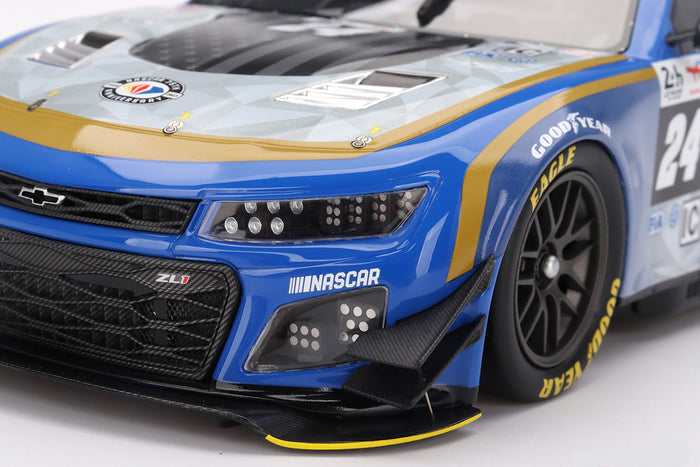 Chevrolet Camaro ZL1 Garage 56 (2023 Le Mans) | 1:18 Scale Model Car by TopSpeed | Front Detail