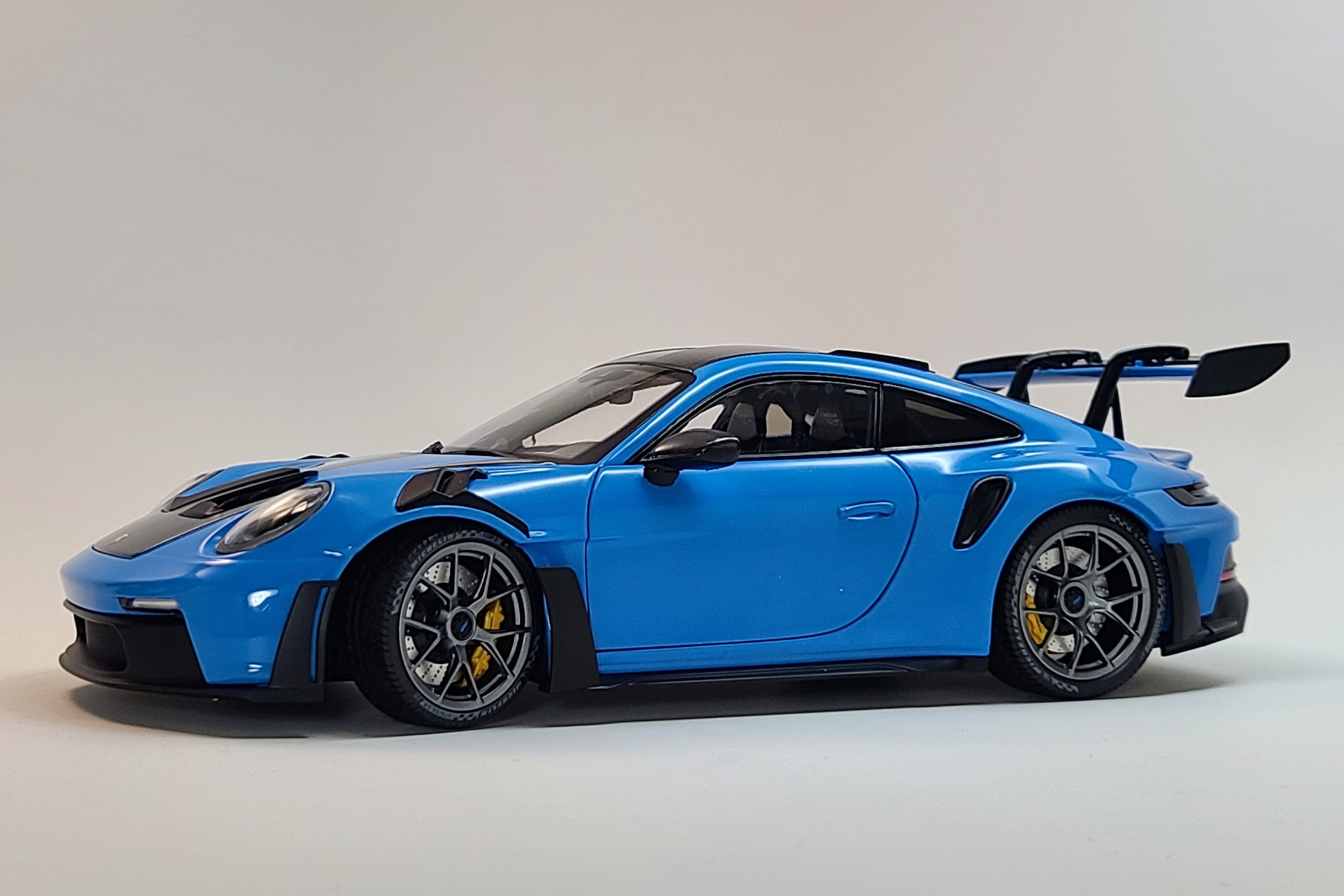 Porsche 911 GT3 RS Weissach Package (992) | 1:18 Scale Diecast Model Car by Minichamps | Front Quarter