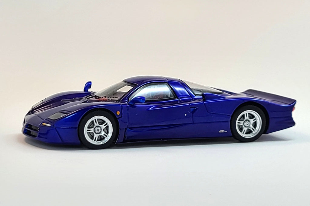 Nissan R390 GT1 (1998) - 1:43 Scale Model Car by Spark