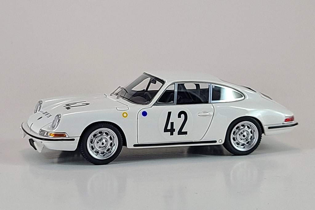 Porsche 911S (Le Mans 1967) - 1:43 Scale Model Car by Tecnomodel