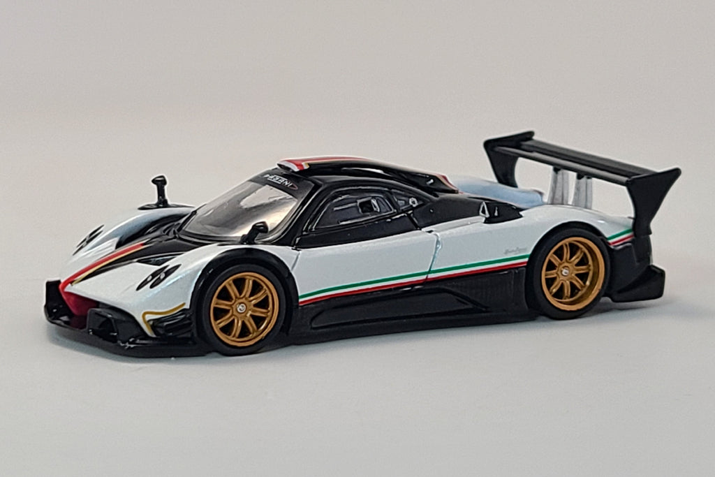 Pagani Zonda R - 1:64 Scale Diecast Model Car by Tarmac Works